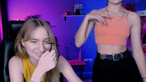 Snapshot of gloria_bubble chatting on October 9, 1:05 pm your dream online show from October 9, 1:05 pm