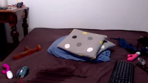 Snapshot of gloryloli chatting on January 26, 4:41 pm Tanya online show from January 26, 4:41 pm