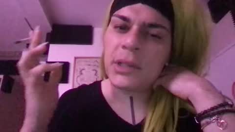 Glow Goddess online show from December 22, 1:40 pm