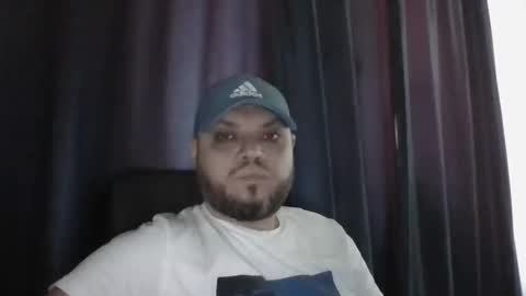 Your boy online show from May 5, 7:25 am