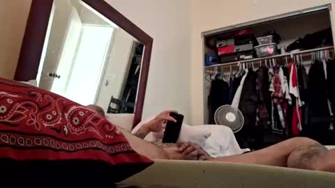 Snapshot of gnasty83 chatting on September 28, 1:03 am gnasty83 online show from September 28, 1:03 am