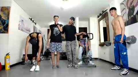 THOMAS AND DAMIAND online show from July 22, 1:13 pm