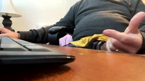 gngnxxx online show from December 18, 1:50 pm