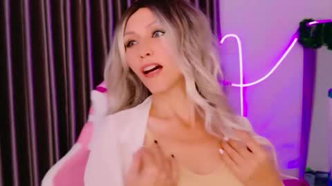 Katarina online show from February 3, 8:29 am