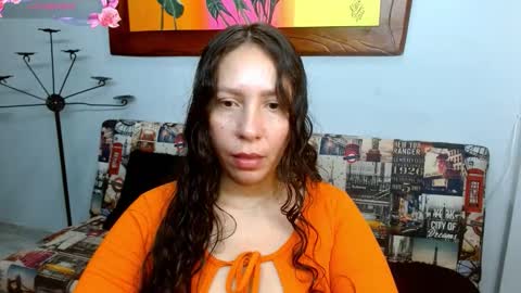 Snapshot of goddessnahi chatting on October 2, 1:04 am Naih Reyes online show from October 2, 1:04 am
