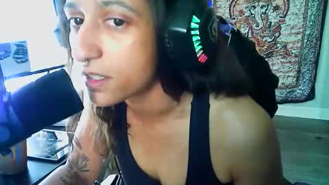 goddessvikkii online show from March 9, 5:06 pm