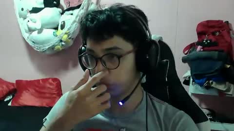 godhyun online show from February 22, 4:30 pm