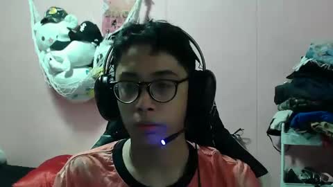 godhyun online show from March 3, 12:50 pm