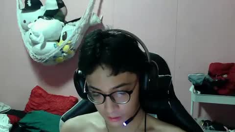 godhyun online show from March 11, 8:52 am