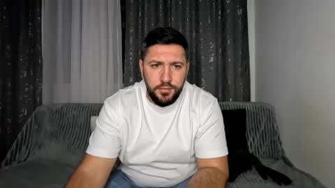 gold_alpha_boy online show from November 8, 5:05 pm