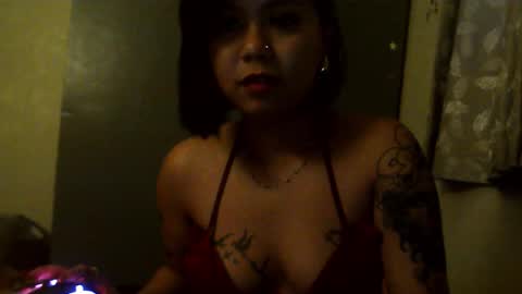 goldaveronn online show from December 3, 8:26 am