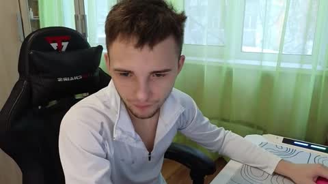 Golden boyyy21 online show from January 10, 10:21 am