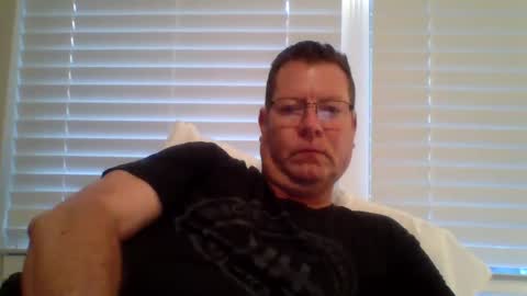 goldenbear3111 online show from September 21, 10:25 pm