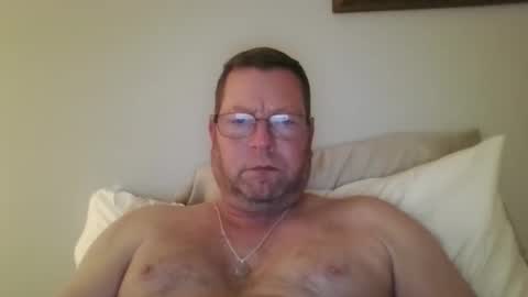 goldenbear3111 online show from January 4, 8:49 am