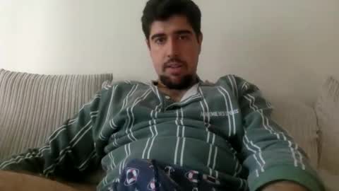 Golden-Glove online show from April 14, 9:12 am