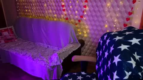 goldiehoshie online show from February 26, 12:38 pm