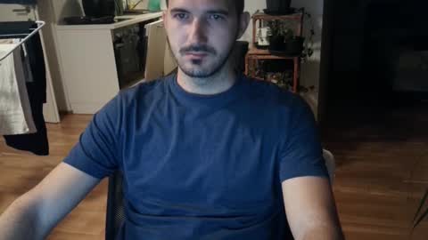 goldnic_10 online show from October 25, 4:57 am