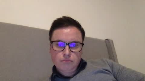 goodlookingguy558000 online show from July 28, 7:39 am