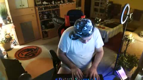 google5001 online show from September 23, 3:33 am