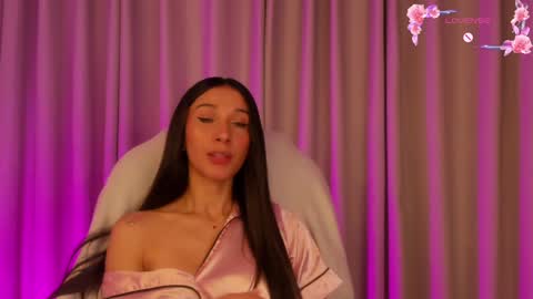 Rose  online show from February 3, 10:47 am