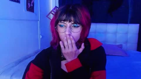 Snapshot of goth_minerva chatting on October 15, 2:40 pm goth_minerva online show from October 15, 2:40 pm