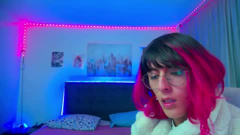 goth_minerva online show from February 17, 1:43 pm