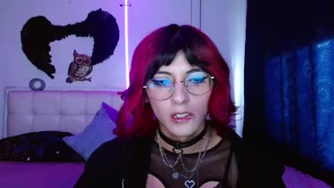 Snapshot of goth_minerva chatting on October 5, 1:30 pm goth_minerva online show from October 5, 1:30 pm