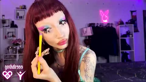    online show from January 11, 10:49 pm