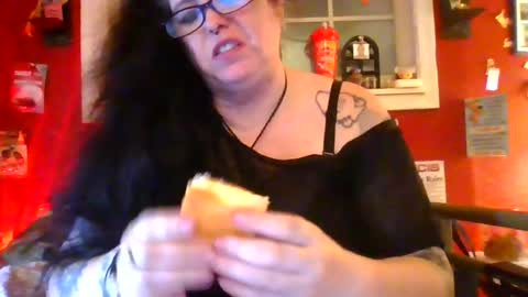 GothickMaiden online show from July 7, 2:13 am