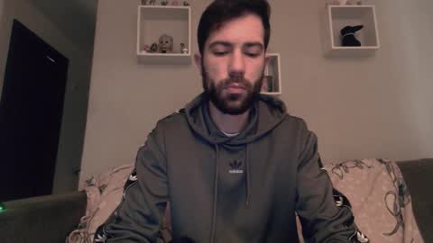 gottalovelatinas online show from January 11, 11:05 am