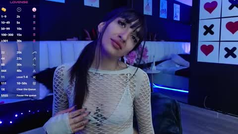 Meredith Alessandra online show from November 26, 4:43 am