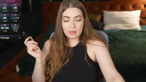 Grace online show from April 7, 10:34 pm