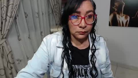 Snapshot of grace_mature_milf chatting on September 30, 10:15 am grace_mature_milf online show from September 30, 10:15 am