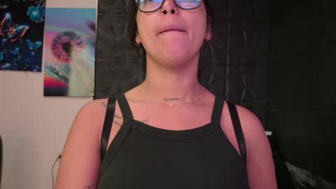 Gracey Milf online show from October 29, 11:45 am