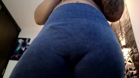 Gracey Milf online show from February 20, 12:07 pm