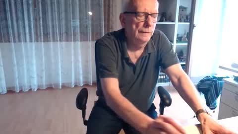grandpach online show from May 5, 11:27 am