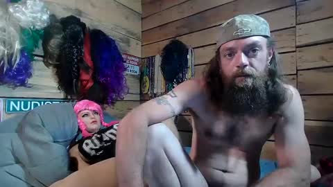 grannypounder online show from March 8, 11:58 am