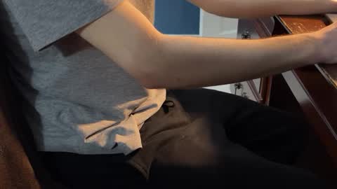 Grayson online show from February 27, 6:33 pm