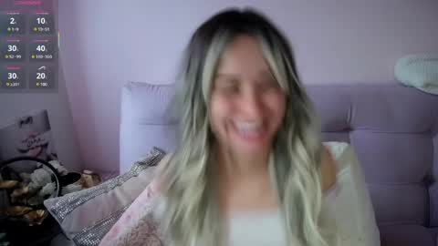 Greeicy online show from June 8, 8:32 pm