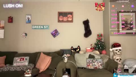 SexQueen Nikki online show from November 14, 2:47 am