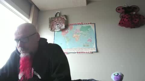 Snapshot of gregrev chatting on October 7, 10:28 pm gregrev online show from October 7, 10:28 pm