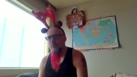 Snapshot of gregrev chatting on December 24, 9:55 pm gregrev online show from December 24, 9:55 pm
