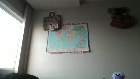 Snapshot of gregrev chatting on September 24, 1:01 am gregrev online show from September 24, 1:01 am