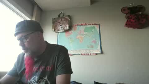 Snapshot of gregrev chatting on October 18, 10:47 pm gregrev online show from October 18, 10:47 pm