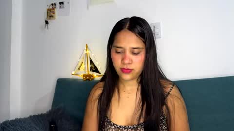 grei online show from November 26, 4:10 am