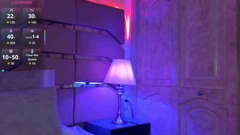 greidy_baker online show from November 25, 3:16 am