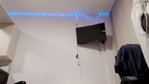 Felix online show from October 24, 6:52 pm