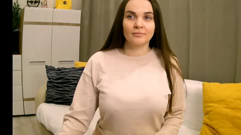 GretaGrant online show from March 3, 1:10 am