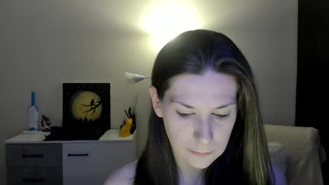 Snapshot of gretamiln chatting on October 5, 5:31 pm Greta online show from October 5, 5:31 pm