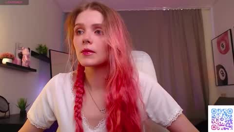 gretchen_mol online show from March 21, 7:36 am